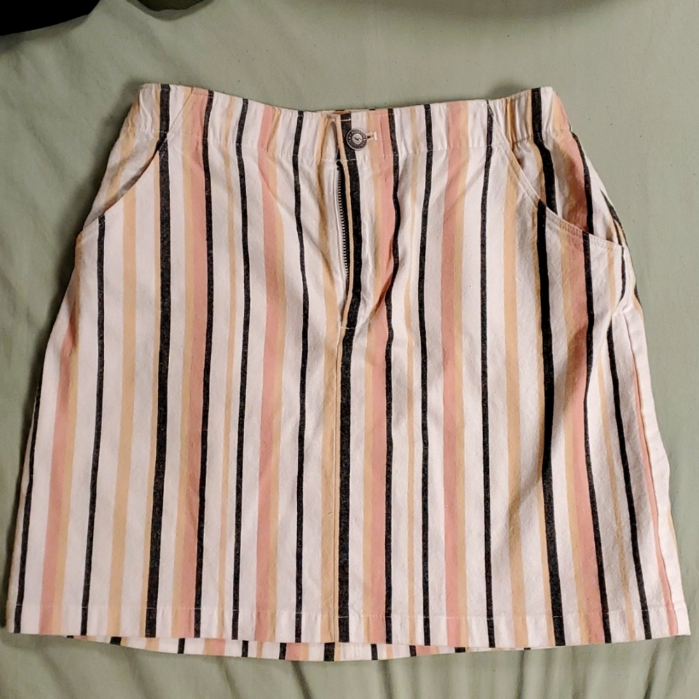 Skirt Pinstriped Small